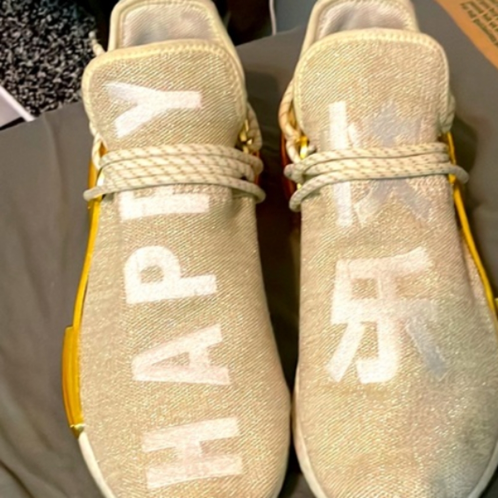 Phrell x NVD Hu Trail Happy China Exclusive Adidas